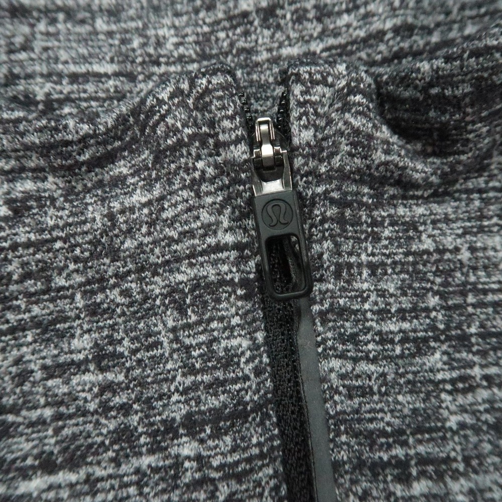 Lululemon Pullover Men Medium Gray Black Surge Warm Quarter Zip Training Stretch - Picture 3 of 10